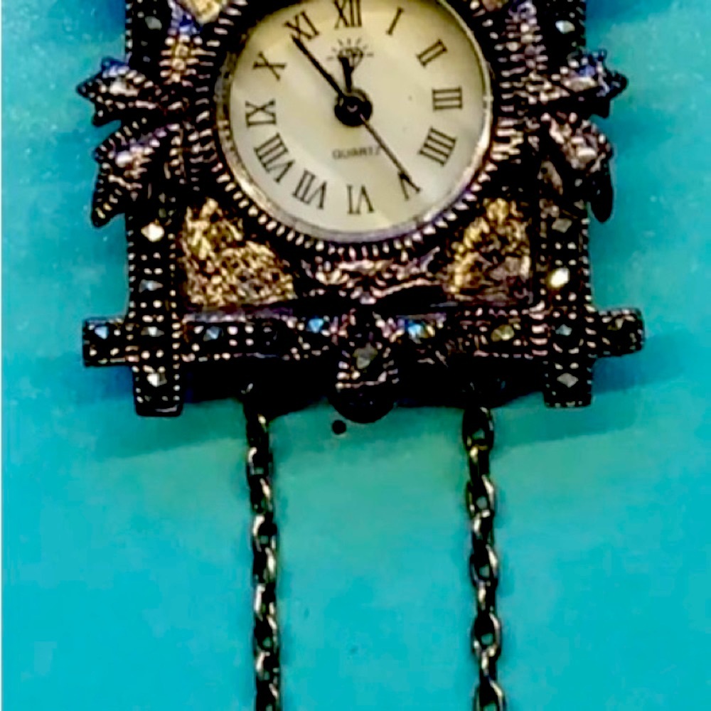 Vintage unique Cuckoo Clock Stainless Steel pin/brooch/pendant Stunning. - Picture 4 of 6